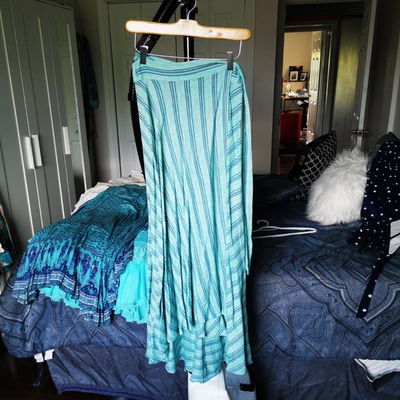 Spell Island Boho SKirt - Picture 3 of 5